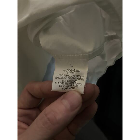 Magellan Outdoors Men’s Large Fishing Shirt White |Vented | Outdoors | Boating - Picture 6 of 9